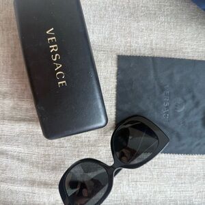 Versace Elegant Black Sunglasses